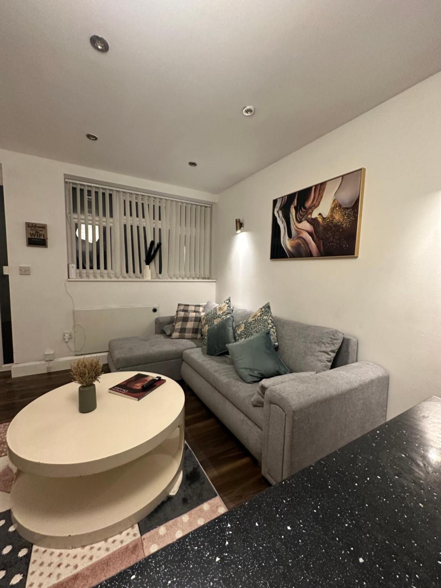 Luxury 2 Bed In Kingscross, St Pancras! With Parking