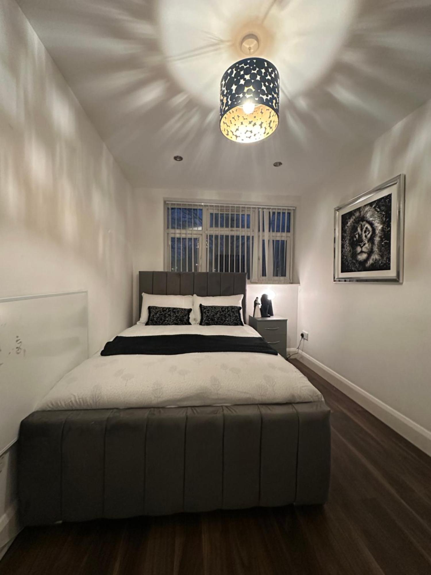 Apartment Luxury 2 Bed In Kingscross, St Pancras! With Parking London